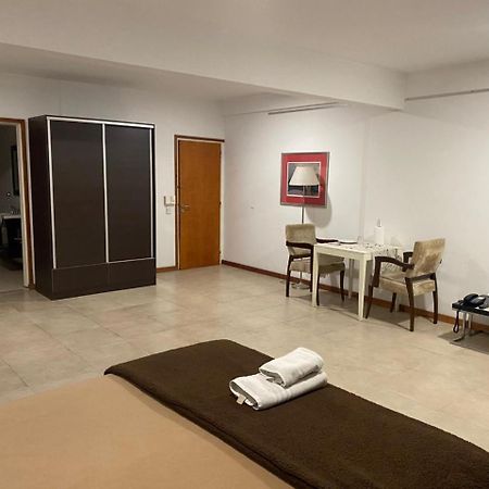 De Los Arroyos Apart Hotel 산니콜라스데로스아로요스 외부 사진